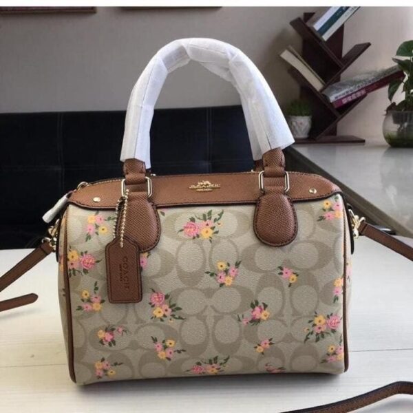 COACHH SPEEDY HIGH CLASS - Image 5