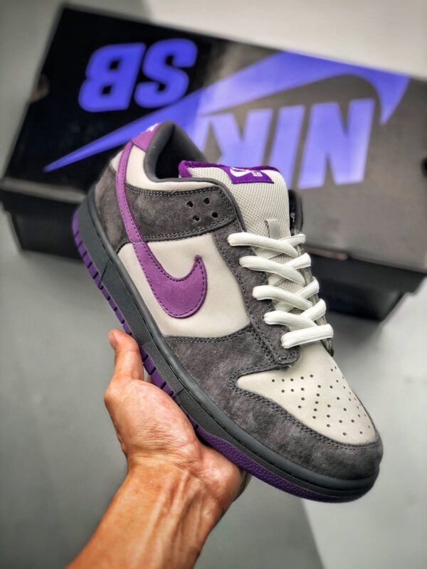 NIKEE SB DUNK PURPLE PIGEON