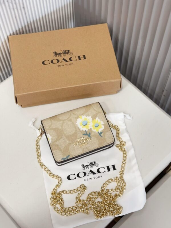 LATEST COACHH SLING - Image 8
