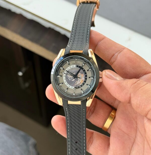 Omegaa Seamaster Aqua Terra - Image 2