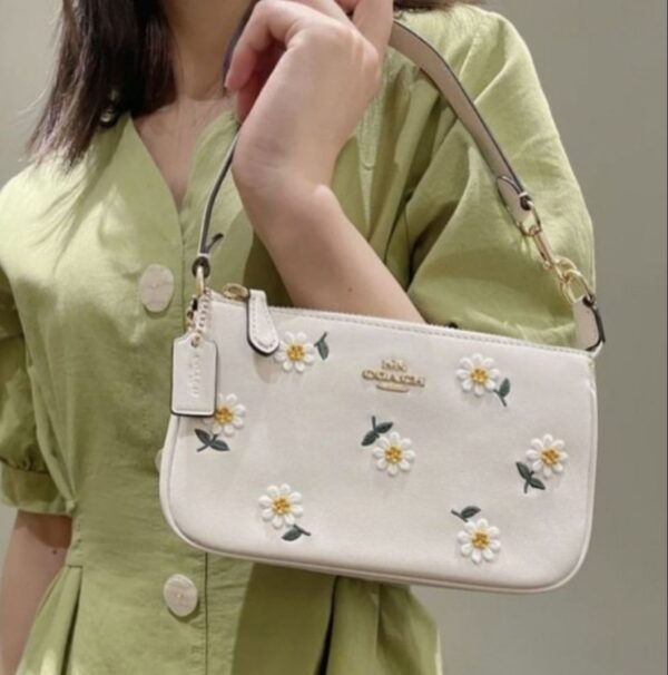 COACHH LATEST EDITION SLING - Image 3