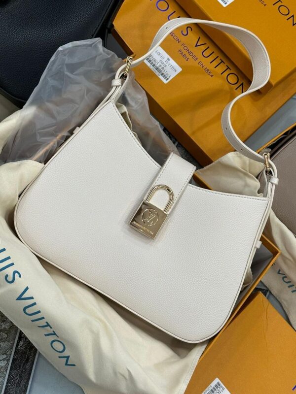 LOUIS VUITTONN LOW KEY HANDBAG - Image 6