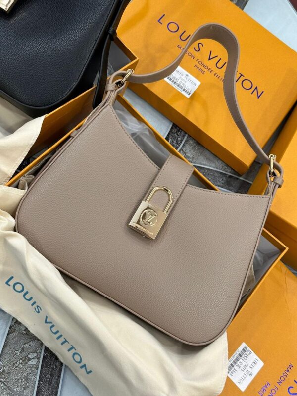 LOUIS VUITTONN LOW KEY HANDBAG - Image 2