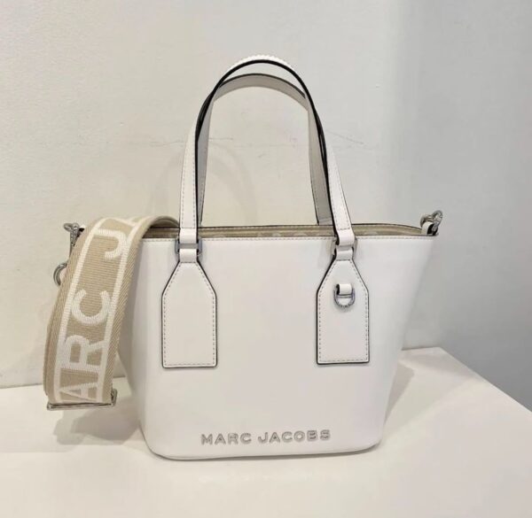 MARCC JACOBS TRADEMARC TOTE BAG - Image 6