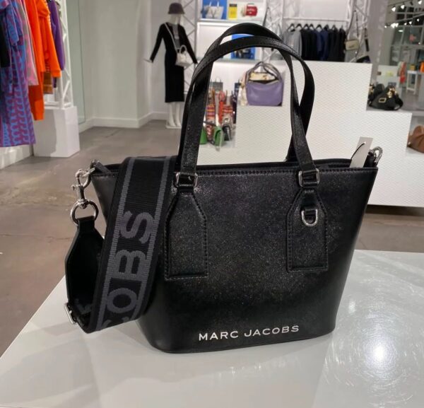 MARCC JACOBS TRADEMARC TOTE BAG - Image 8