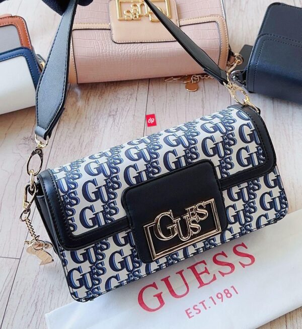 LATEST GUESSS IN STOCK