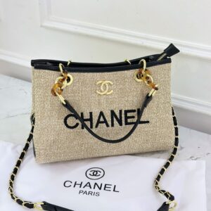CHANELL DEAUVILLE CYNTHIA HANDBAG