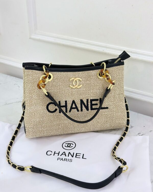 CHANELL DEAUVILLE CYNTHIA HANDBAG