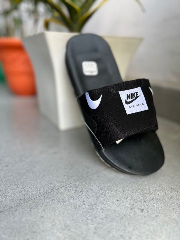 NIKEE AIRMAX 1 - Image 2