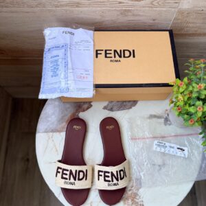 FENDI-roma flats