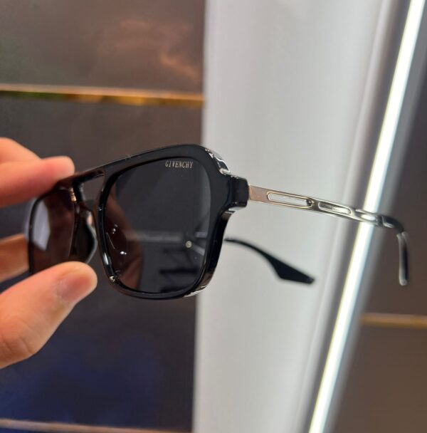 Givenchyy Black LUXURY Shade - Image 3