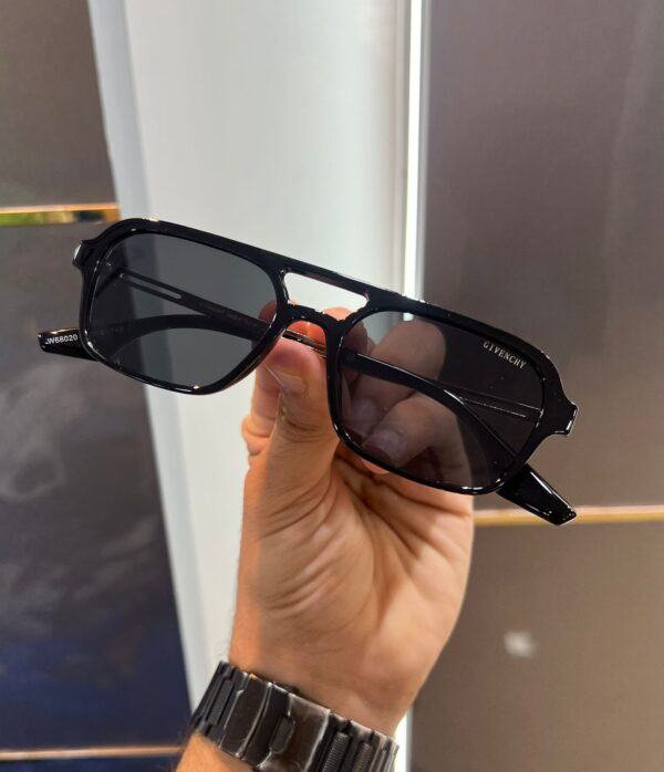 Givenchyy Black LUXURY Shade - Image 2