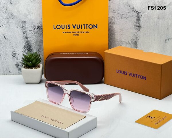 LOUISS VUITTON - Image 5