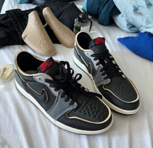 Nikee Air Jordan 1 low dark smoke - Image 2
