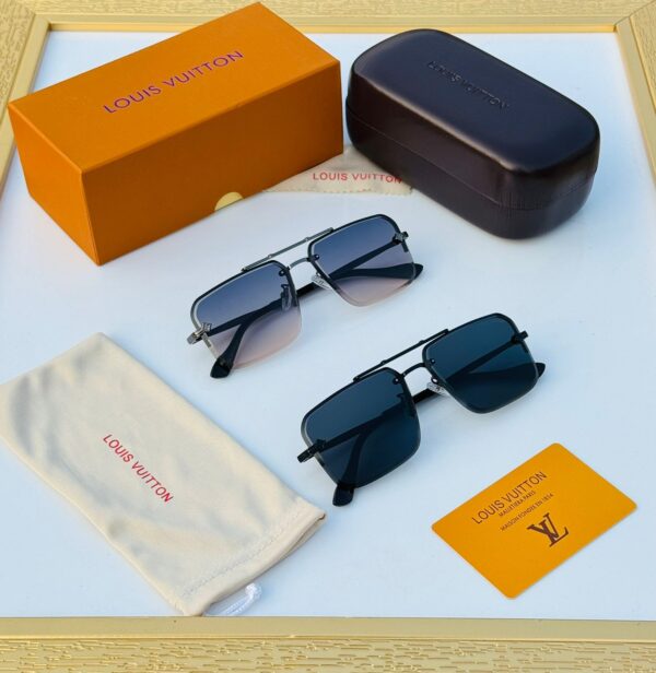 LOUISS VUITTONN-SUNGLASSESS - Image 3