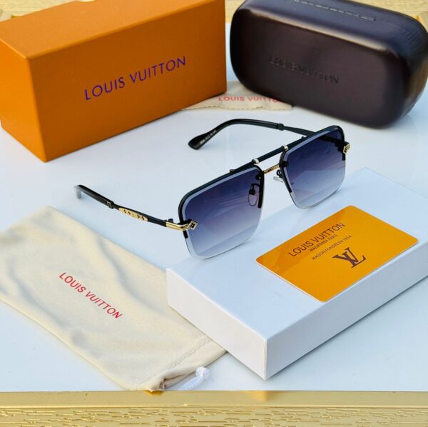 LOUISS VUITTONN-SUNGLASSESS - Image 12