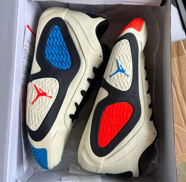 Nikee Air jordan Tatum 2 Barbershop  - Image 2