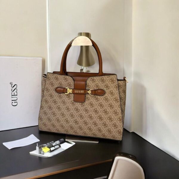 LATEST GUESSS BAG - Image 2
