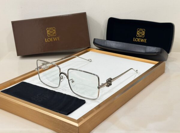 LOEWEE SUNGLASSES... - Image 3