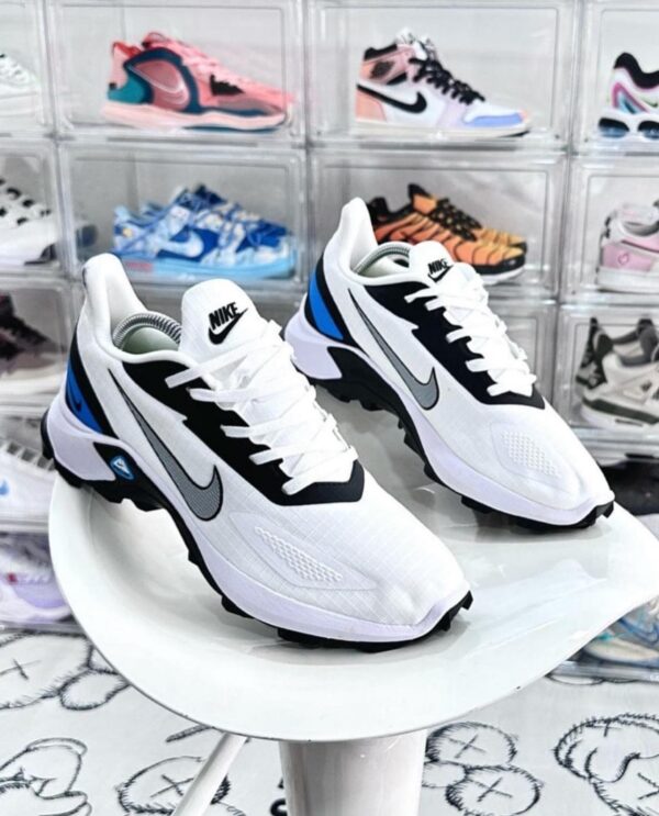 NIKEE ACG
