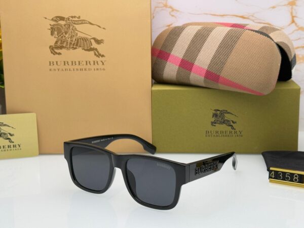 BURBERRYY SUNGLASSESS - Image 2