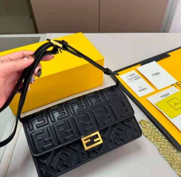 FENDII FF NAPPA MATISE WALLET WITH CHAIN SLING