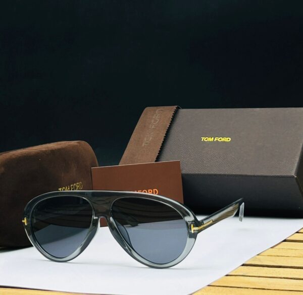 TOM FORDD SUNGLASSESS - Image 4