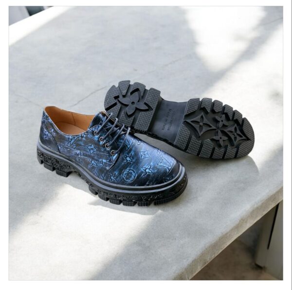 LOUISS VUITTONN LOGO BOOTS SHOES