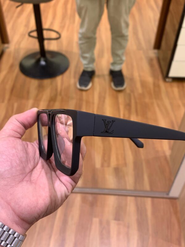 LOUIS VUITTONN TRANSPARENT LENS - Image 5