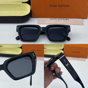 LOUIS VUITTONN