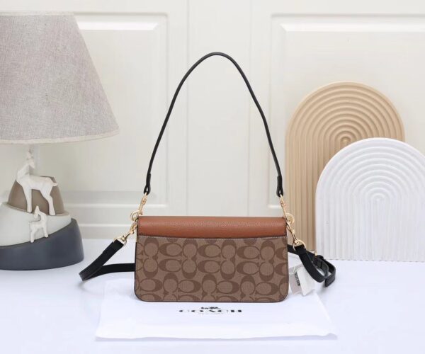 LATEST COACHH SLING - Image 6