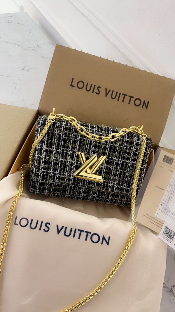 LOUISS VUITTON TWIST SLING BAG  - Image 4