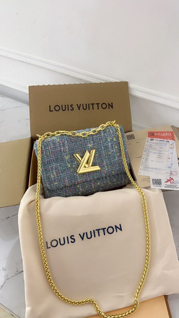 LOUISS VUITTON TWIST SLING BAG  - Image 6