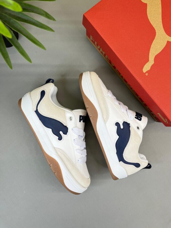 PUMAA PARK LIFESTYLE WHITE NAVY - Image 3