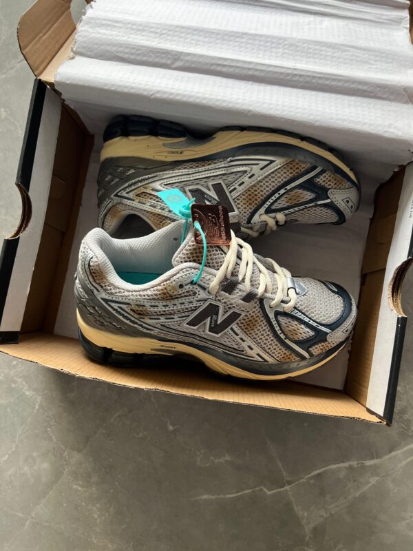 New balancee 1906  - Image 2