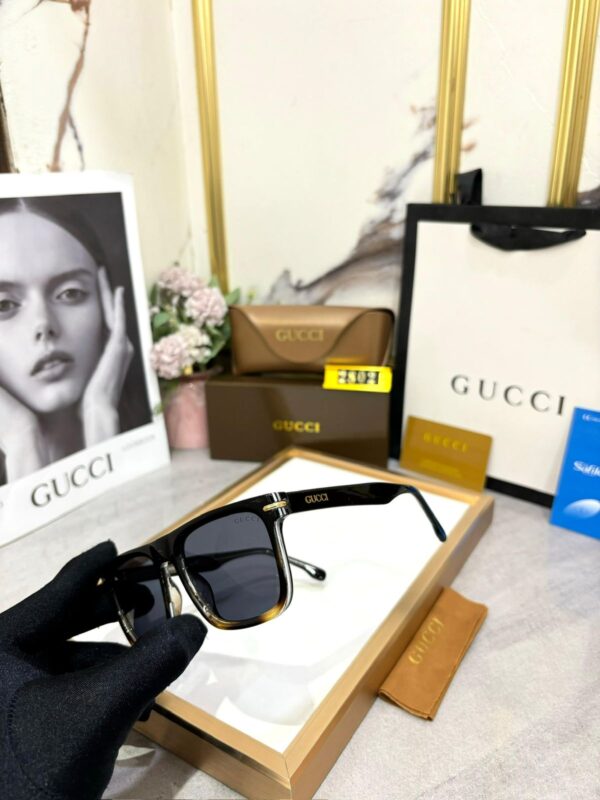 GUCCII - Image 3