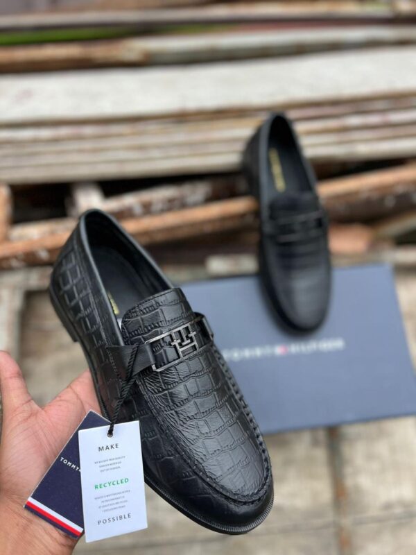 TOMMYY HILFIGERR - Image 2