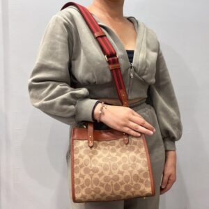 COACHH FIELD SIGNATURE MONOGRAM TOTE BAG