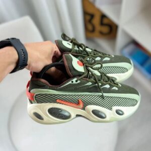 NIKEE NOCTA GLIDE 