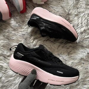 Skectherss carbon