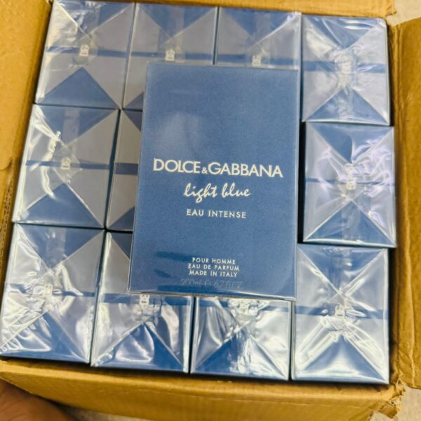 Dolcee & Gabbana - Image 2