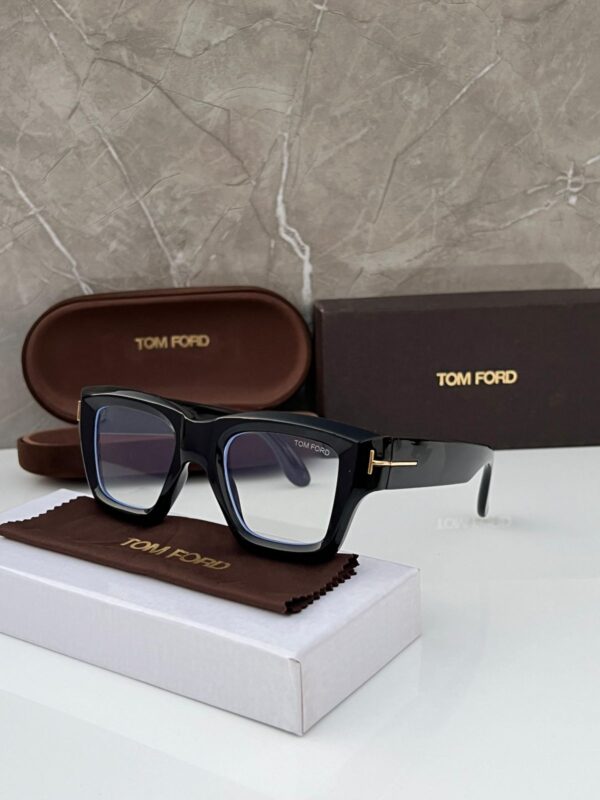 TOMM FORD NEW - Image 10