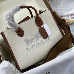 Coachh ACE FIELD Tote 22
