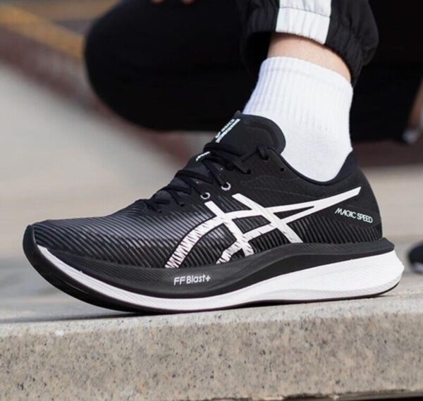 ASICSS MAGIC SPEED