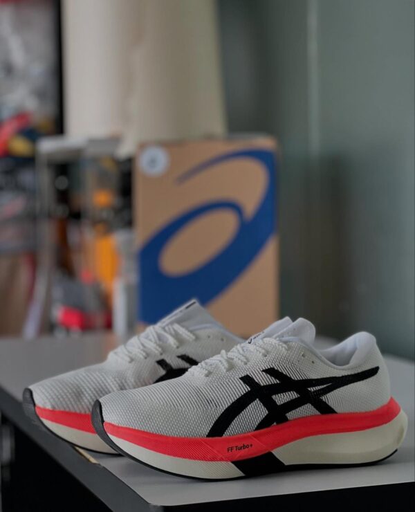 ASICSS META SPEED SKY