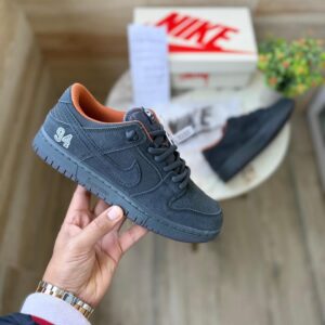 NIKEE SB DUNK SUPREME 94 CHARCOAL GREY 2025
