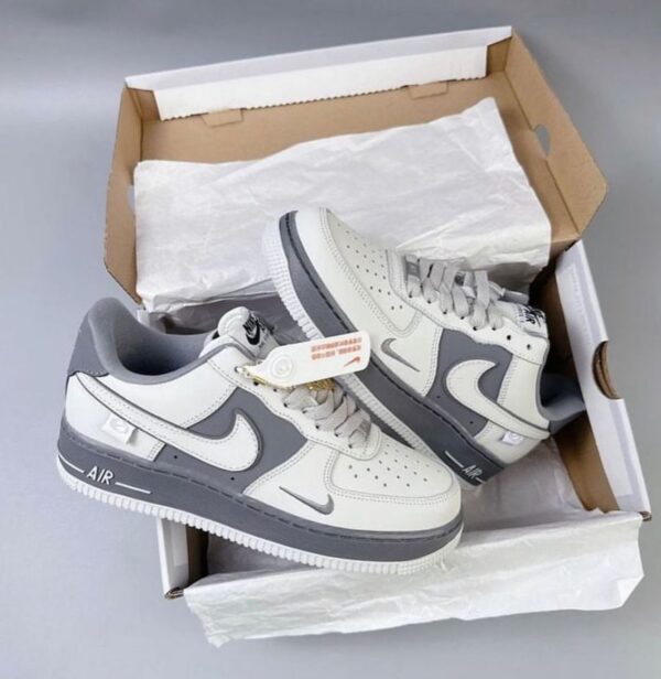 Nikee AIR FORCE ORIGINAL - Image 2