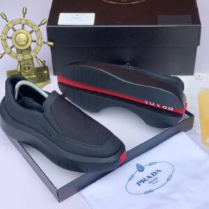 PRADAA MILAN SNEAKER