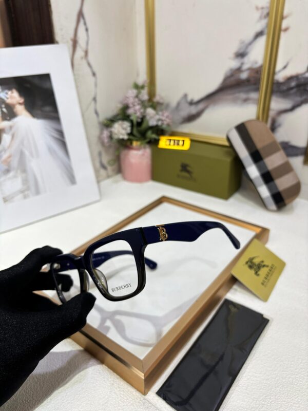 BURBERRYY OPTICAL - Image 14