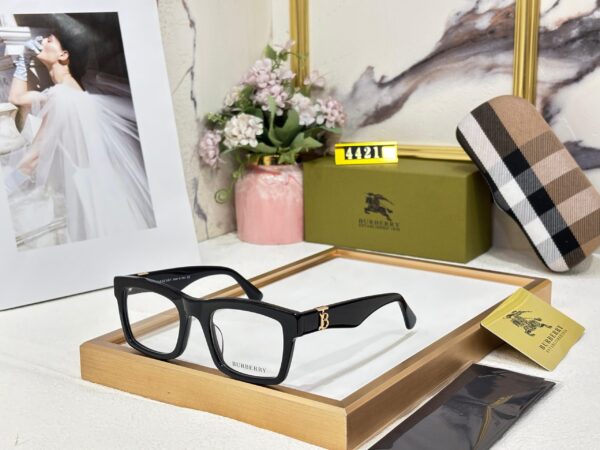 BURBERRYY OPTICAL - Image 7